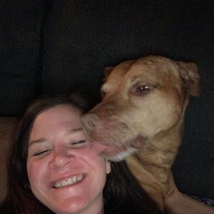 Meet your Posher, Desiree